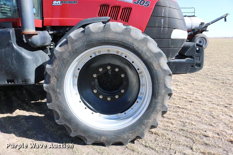 image for item DD8709 2009 Case IH Magnum 305 MFWD tractor