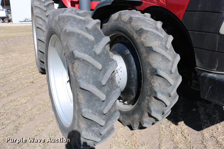 image for item DD8709 2009 Case IH Magnum 305 MFWD tractor