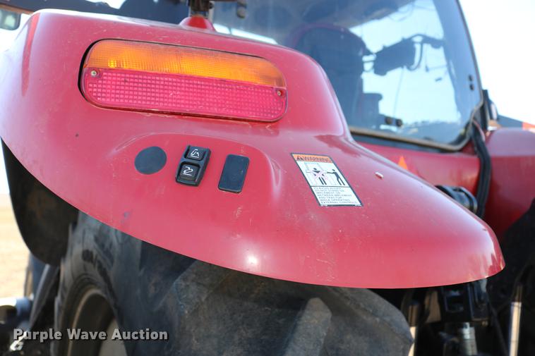 image for item DD8709 2009 Case IH Magnum 305 MFWD tractor