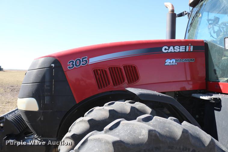 image for item DD8709 2009 Case IH Magnum 305 MFWD tractor