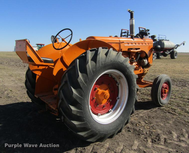 image for item DD8711 1949 Minneapolis Moline UTS tractor