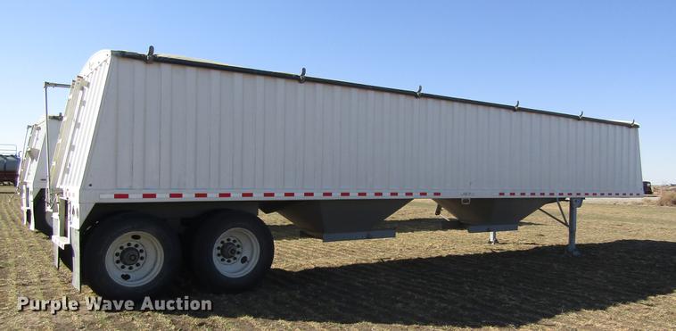 image for item DD8712 2012 Jet double hopper bottom grain trailer