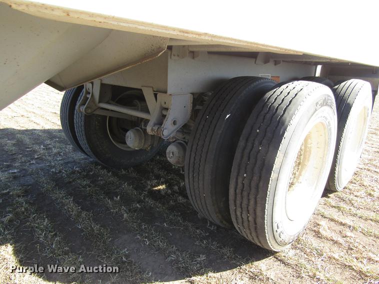 image for item DD8712 2012 Jet double hopper bottom grain trailer