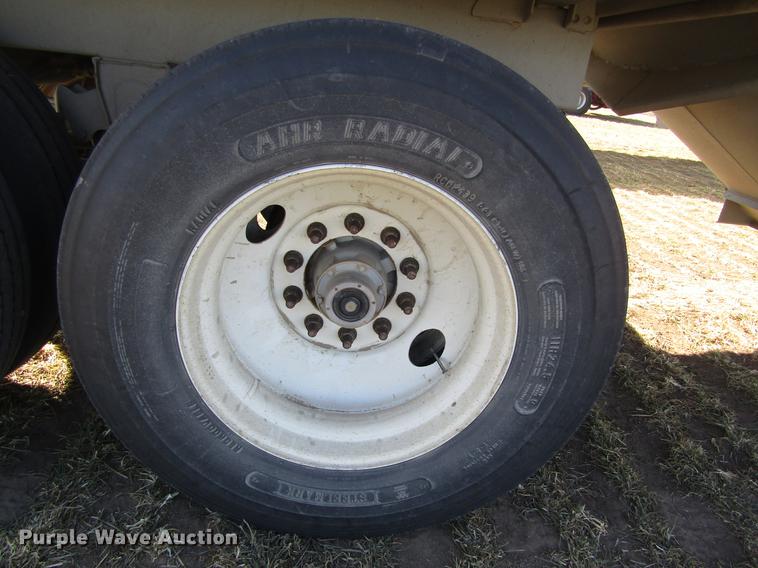 image for item DD8712 2012 Jet double hopper bottom grain trailer