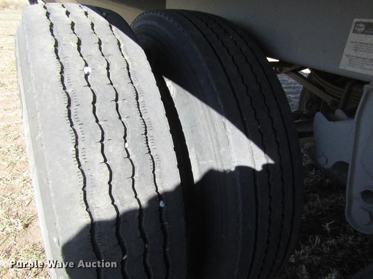 image for item DD8712 2012 Jet double hopper bottom grain trailer