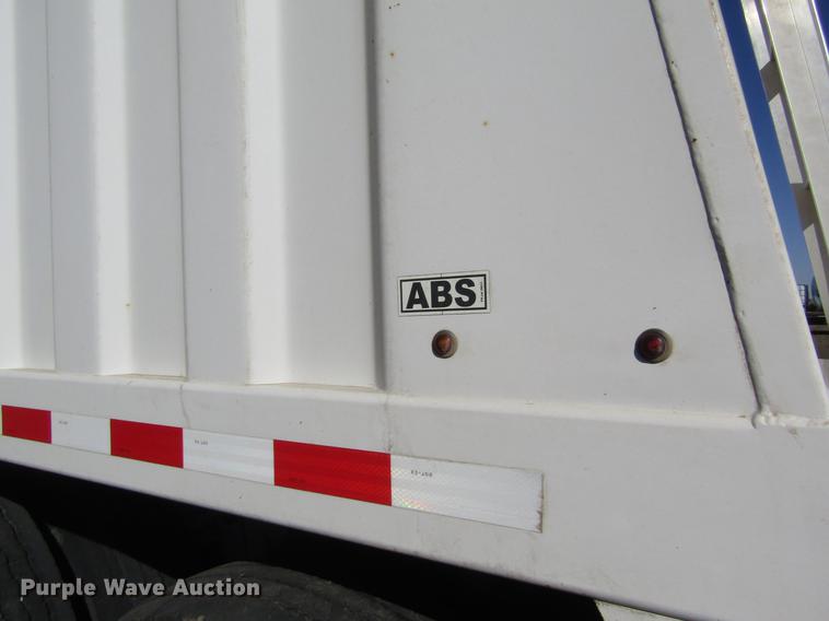 image for item DD8712 2012 Jet double hopper bottom grain trailer