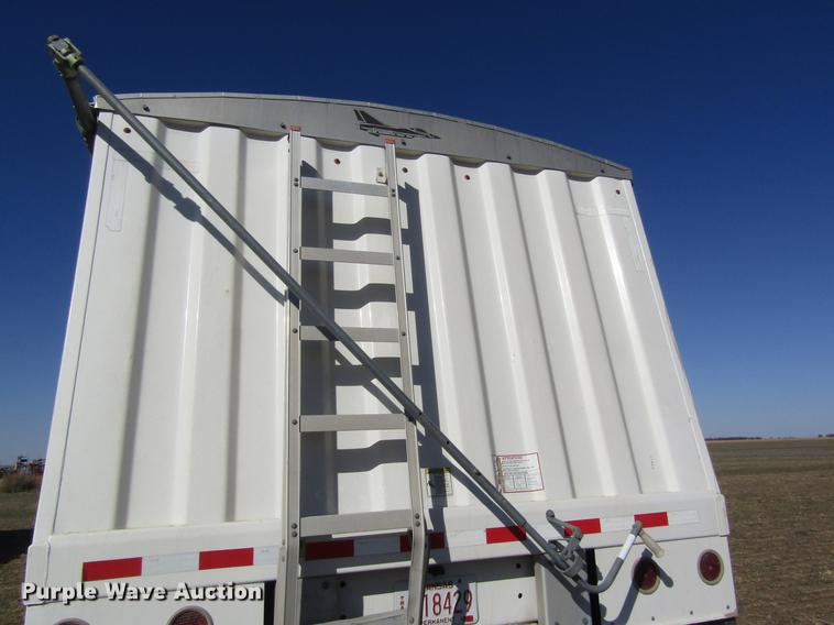 image for item DD8712 2012 Jet double hopper bottom grain trailer
