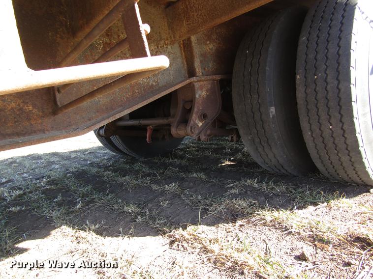 image for item DD8713 1980 Aztec FCBD7242-19 drop deck trailer