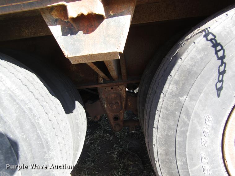 image for item DD8713 1980 Aztec FCBD7242-19 drop deck trailer