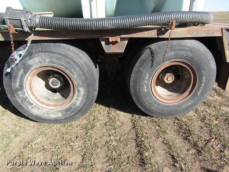 image for item DD8713 1980 Aztec FCBD7242-19 drop deck trailer