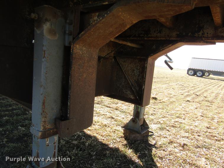 image for item DD8713 1980 Aztec FCBD7242-19 drop deck trailer