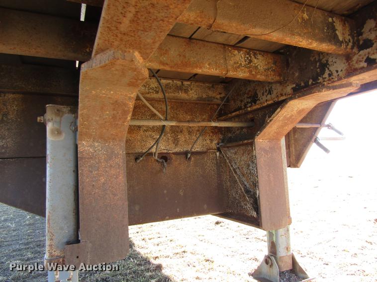 image for item DD8713 1980 Aztec FCBD7242-19 drop deck trailer