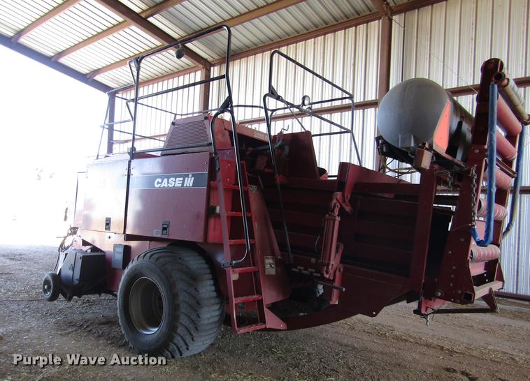 image for item DD8714 2000 Case IH 8585 large square baler