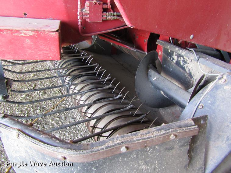 image for item DD8714 2000 Case IH 8585 large square baler