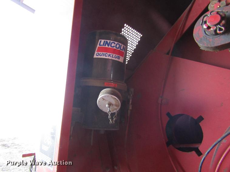 image for item DD8714 2000 Case IH 8585 large square baler