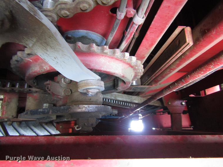 image for item DD8714 2000 Case IH 8585 large square baler