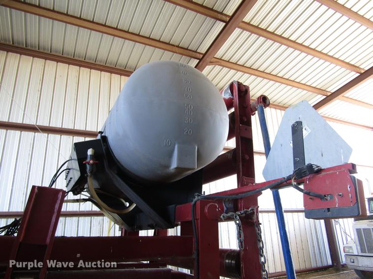 image for item DD8714 2000 Case IH 8585 large square baler