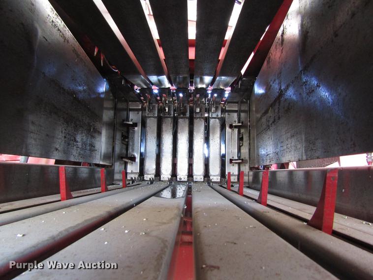 image for item DD8714 2000 Case IH 8585 large square baler