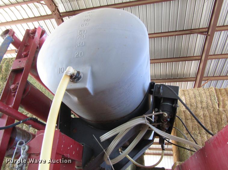 image for item DD8714 2000 Case IH 8585 large square baler