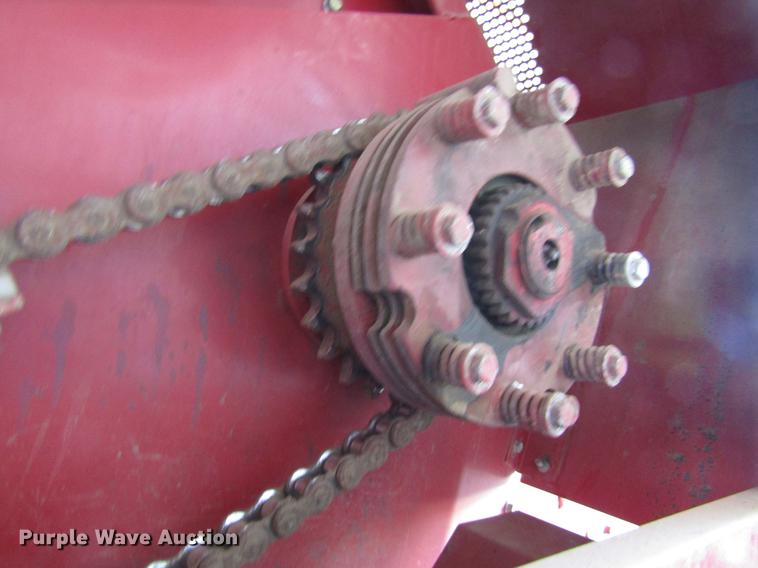 image for item DD8714 2000 Case IH 8585 large square baler