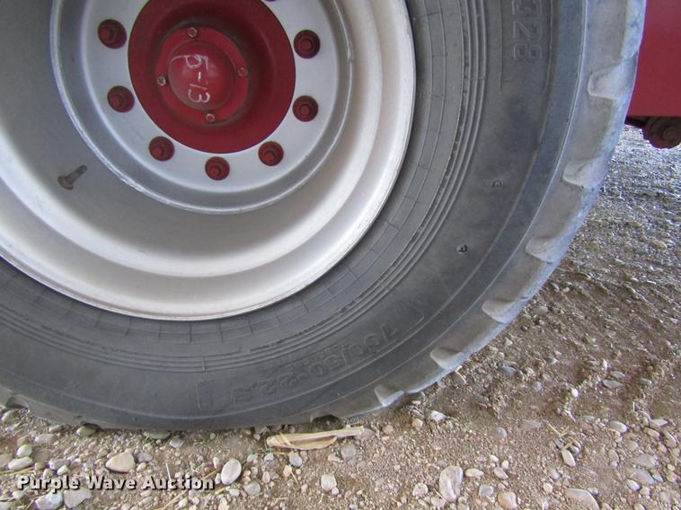 image for item DD8714 2000 Case IH 8585 large square baler