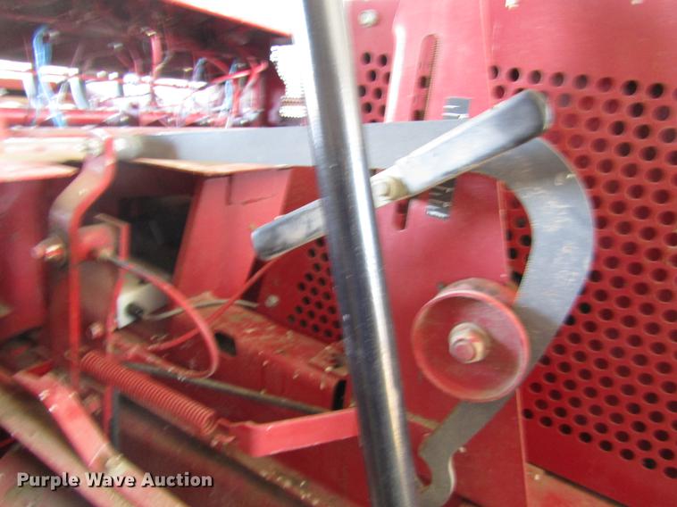 image for item DD8714 2000 Case IH 8585 large square baler