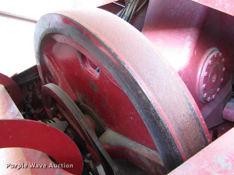 image for item DD8714 2000 Case IH 8585 large square baler