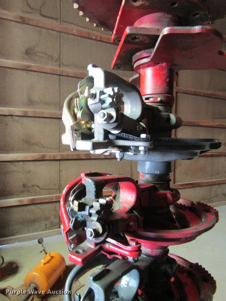 image for item DD8714 2000 Case IH 8585 large square baler