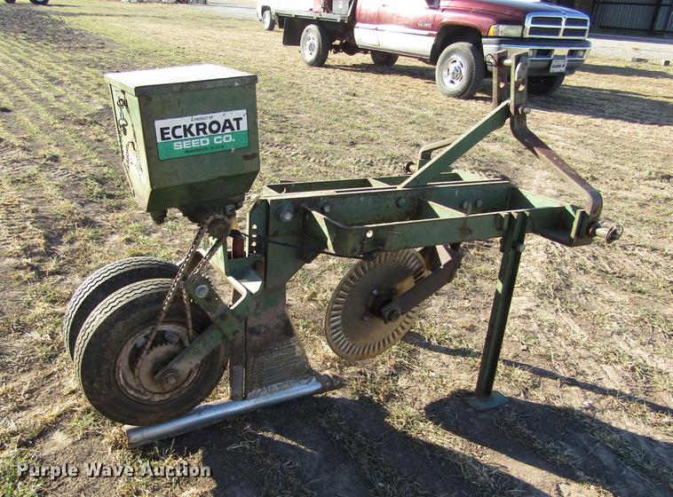 Eckroat gopher getter in Ellinwood, KS Item DD8715 sold Purple Wave