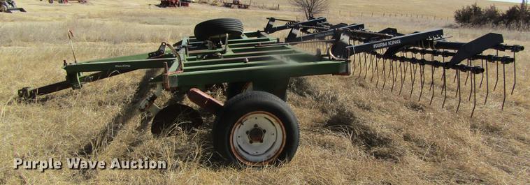 image for item DD8720 Flex King KM-17 sweep plow