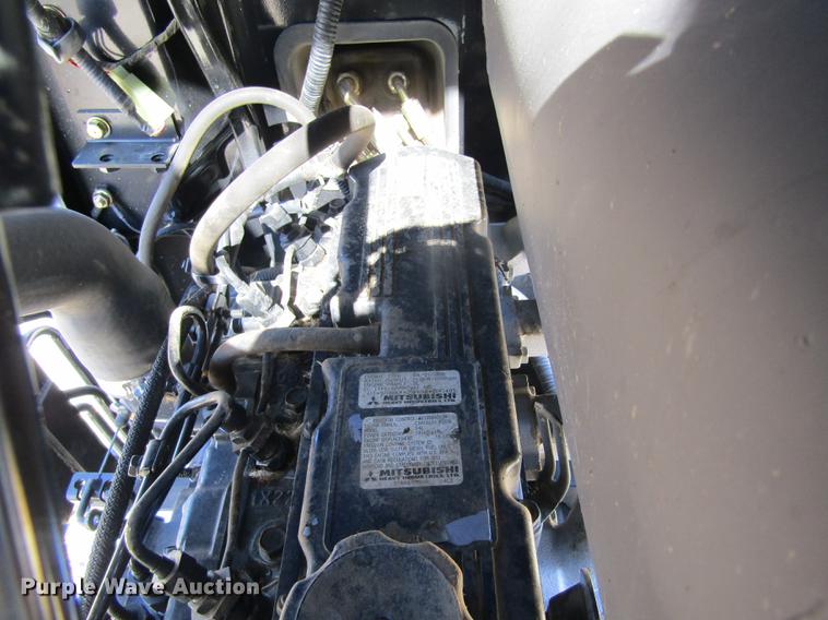 image for item DD8721 2012 New Holland Boomer 30 HFWD tractor