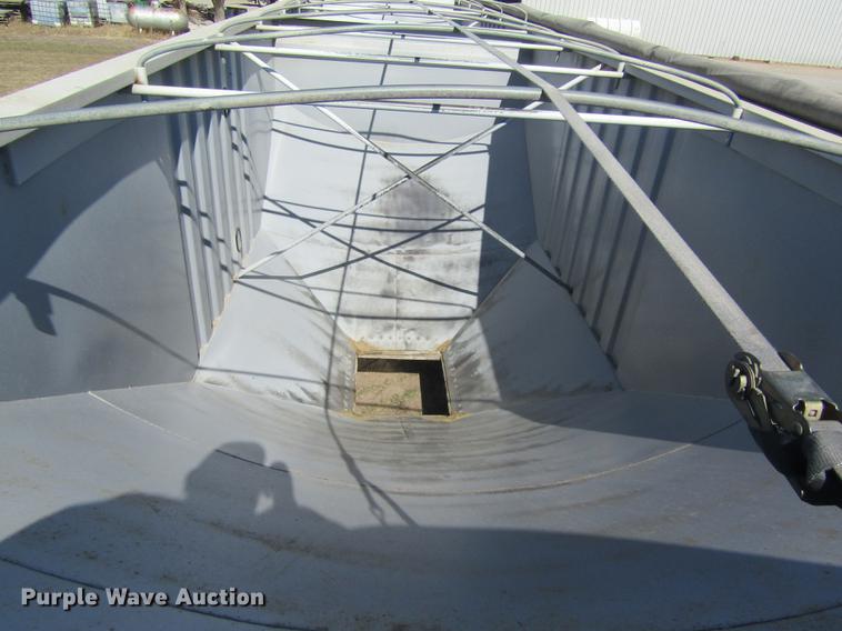 image for item DD8724 2009 Jet double hopper bottom grain trailer