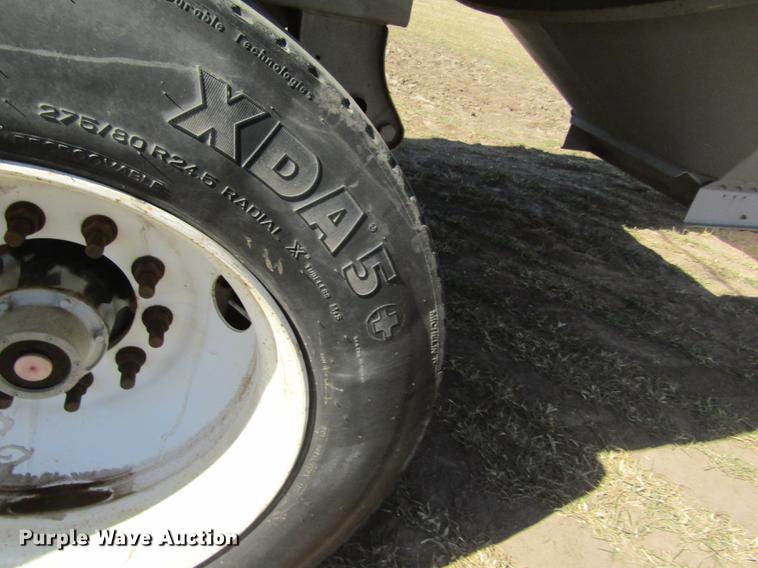 image for item DD8724 2009 Jet double hopper bottom grain trailer