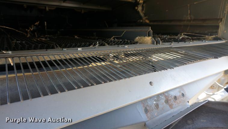 image for item DE3090 2003 Caterpillar Lexion 465 RWA combine