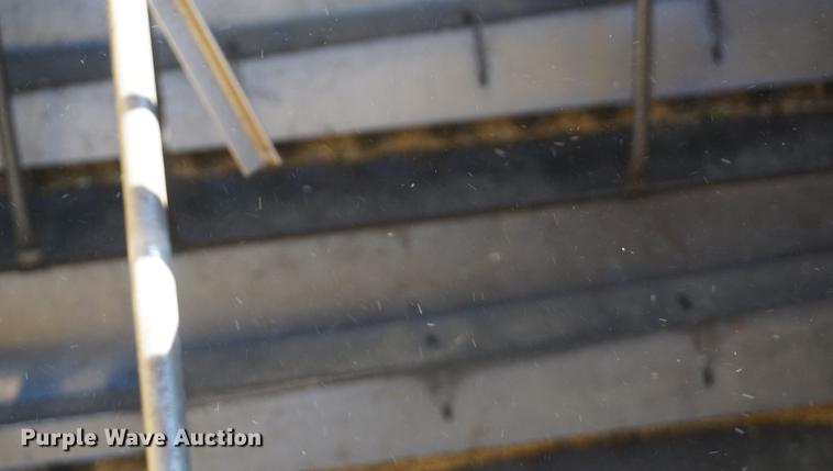 image for item DE3090 2003 Caterpillar Lexion 465 RWA combine