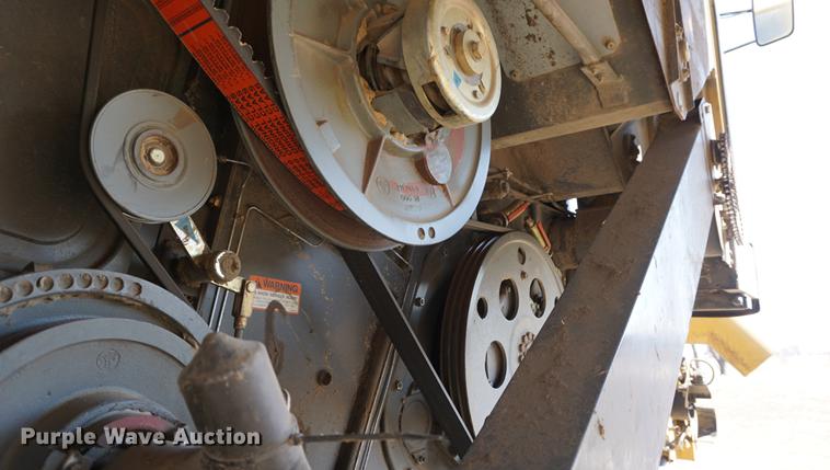 image for item DE3090 2003 Caterpillar Lexion 465 RWA combine