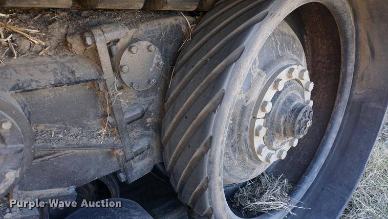 image for item DE3090 2003 Caterpillar Lexion 465 RWA combine