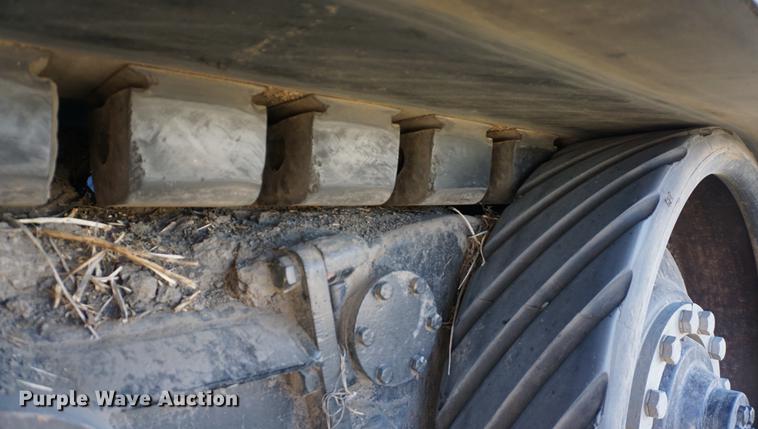 image for item DE3090 2003 Caterpillar Lexion 465 RWA combine