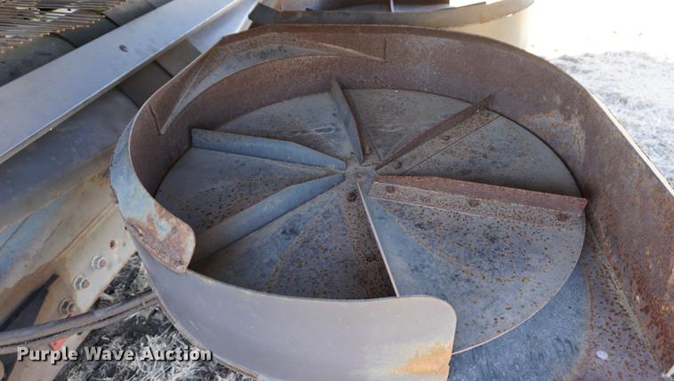 image for item DE3091 1998 Caterpillar Lexion 465 RWA combine