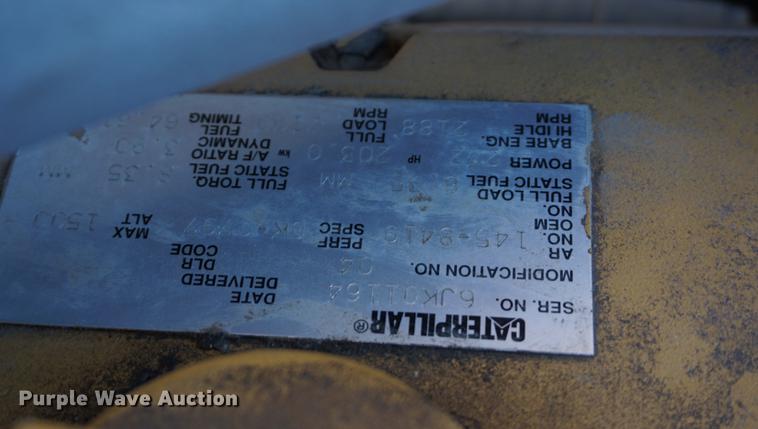 image for item DE3091 1998 Caterpillar Lexion 465 RWA combine