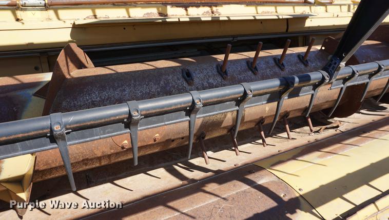 image for item DE3091 1998 Caterpillar Lexion 465 RWA combine