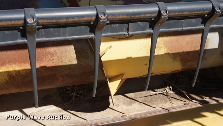 image for item DE3091 1998 Caterpillar Lexion 465 RWA combine