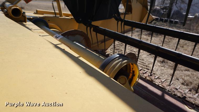 image for item DE3091 1998 Caterpillar Lexion 465 RWA combine