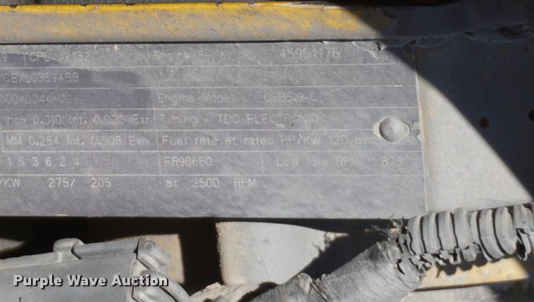 image for item DE3095 2000 Ag-Chem RoGator 1254 self-propelled sprayer