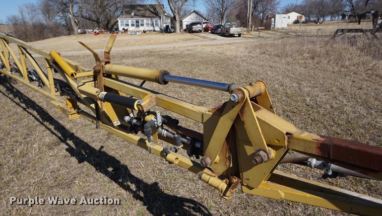 image for item DE3095 2000 Ag-Chem RoGator 1254 self-propelled sprayer