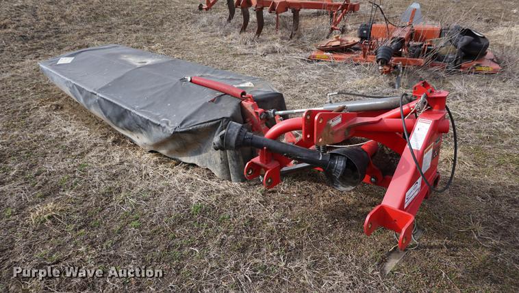 image for item DE3111 2012 Massey Ferguson 1330 disc mower