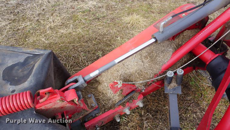 image for item DE3111 2012 Massey Ferguson 1330 disc mower