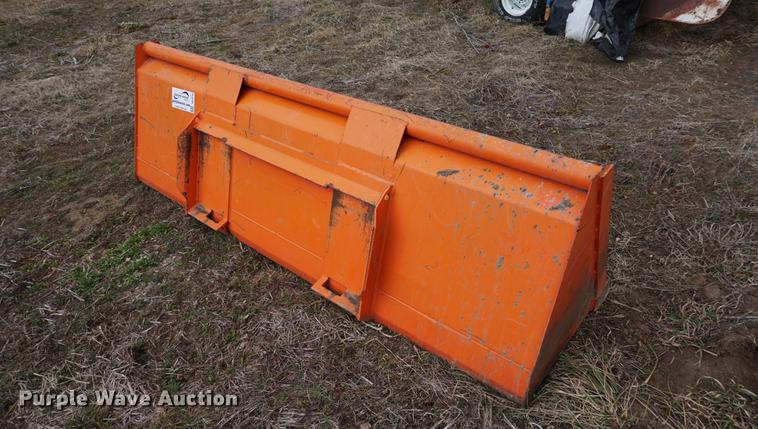 image for item DE3114 Kubota skid steer bucket