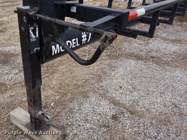 image for item DE3116 Hay Express hay bale trailer