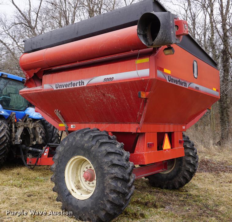 image for item DE3119 2007 Unverferth 5000 grain cart